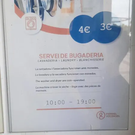 Cerca De La Playa En * L'Estartit
